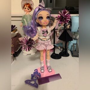 Rainbow High Violet Cheerleader